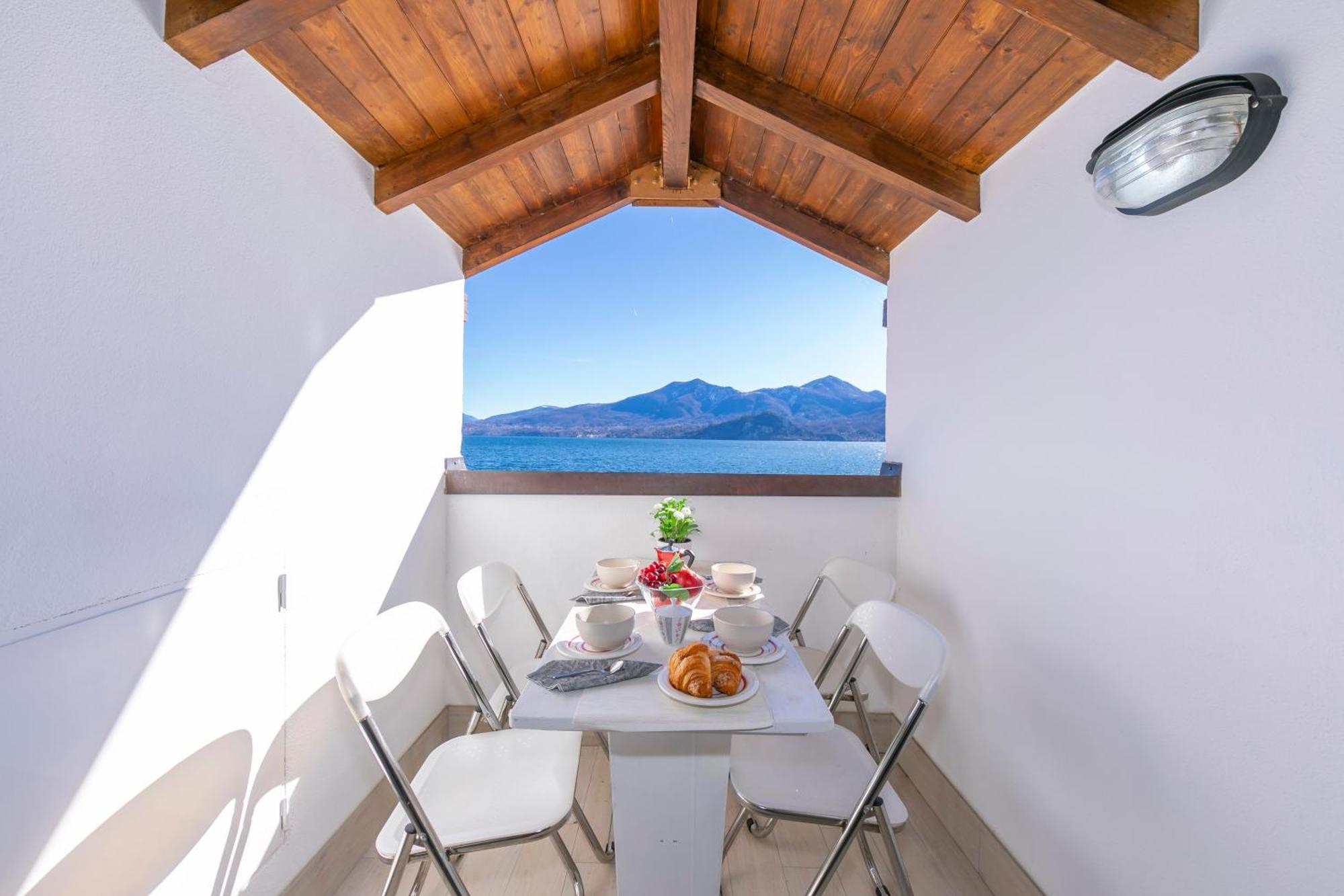 Blu Lake Apartment On Ghiffa Beach - Happy Rentals 外观 照片
