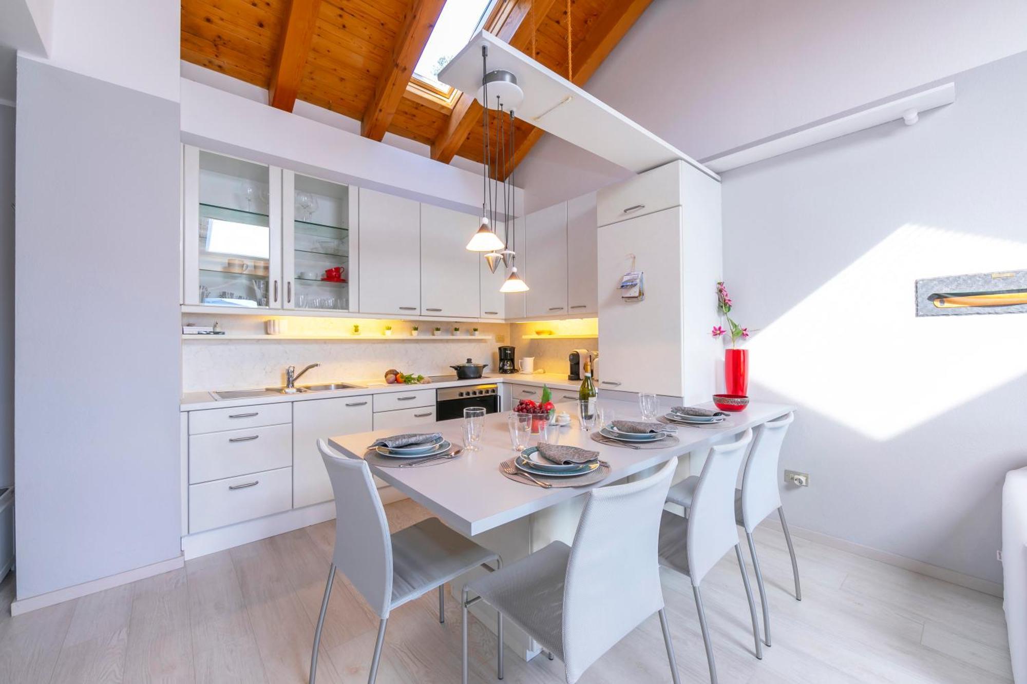 Blu Lake Apartment On Ghiffa Beach - Happy Rentals 外观 照片