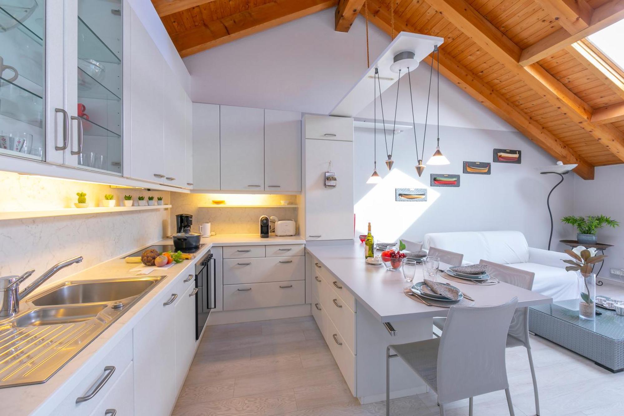 Blu Lake Apartment On Ghiffa Beach - Happy Rentals 外观 照片