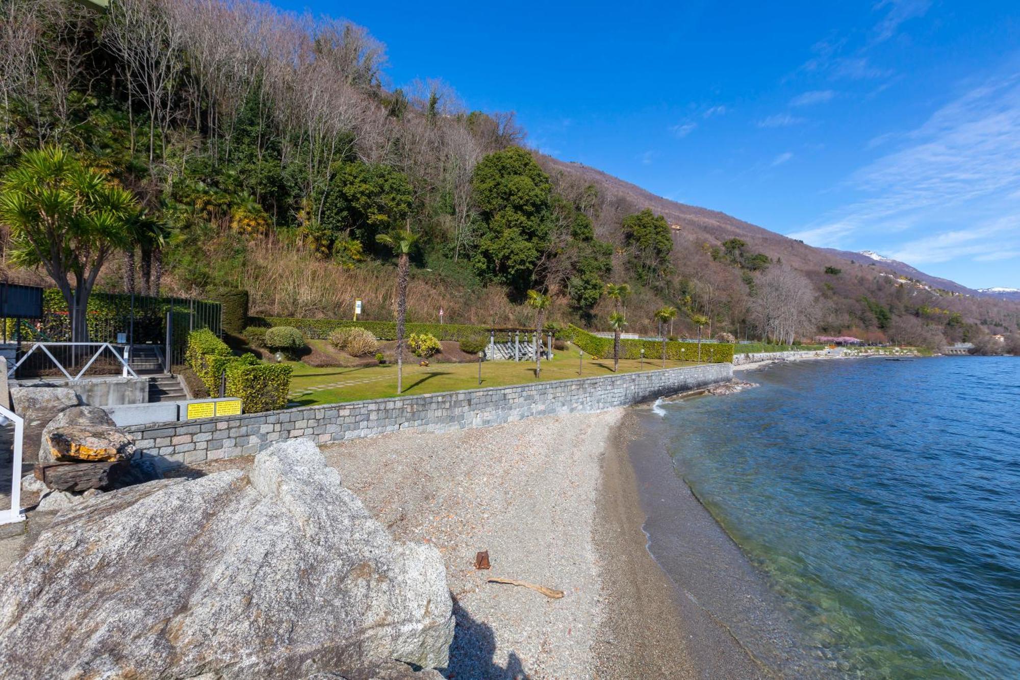 Blu Lake Apartment On Ghiffa Beach - Happy Rentals 外观 照片